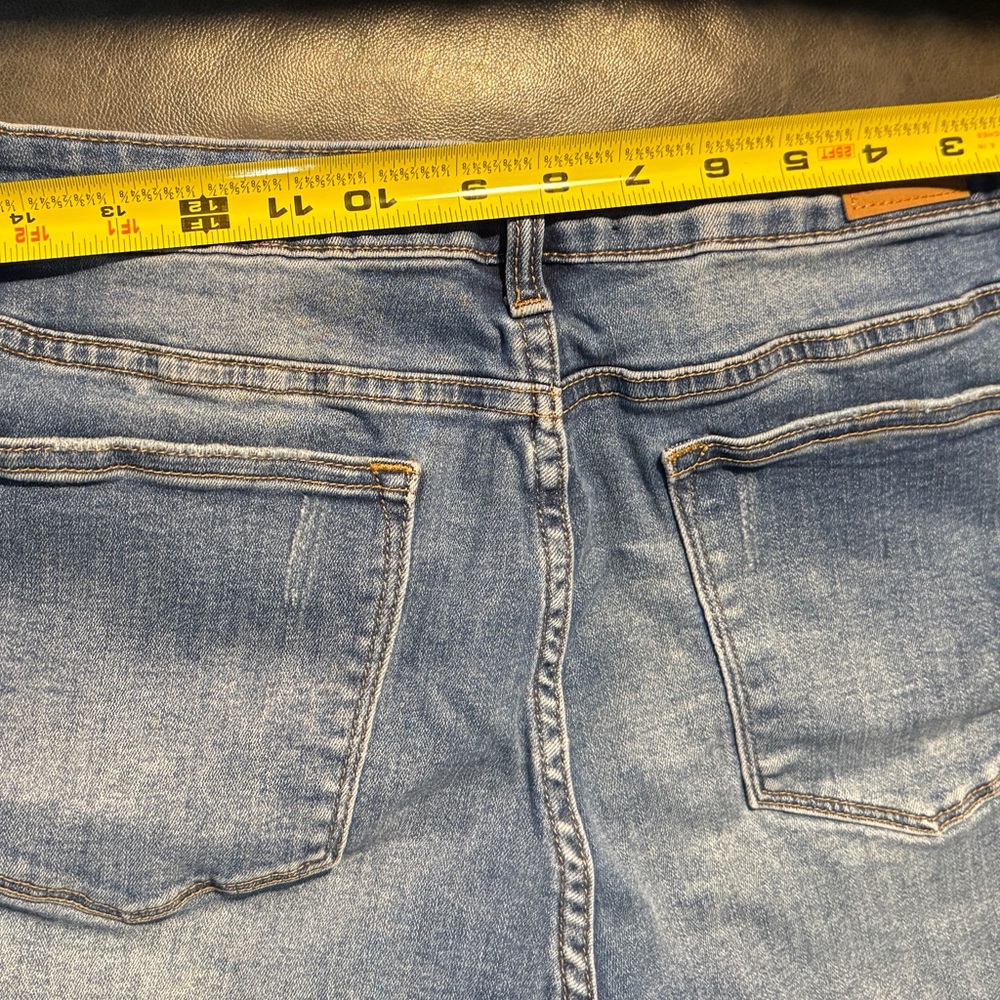 Judy Blue Distressed Cuffed Denim Shorts - Picture 5 of 5